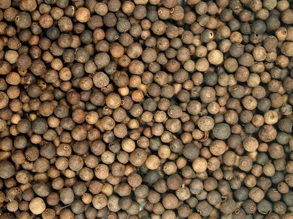 Especiarias novas inteiras - 100 g