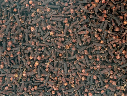 Todos os cravos orgânicos - 100 g